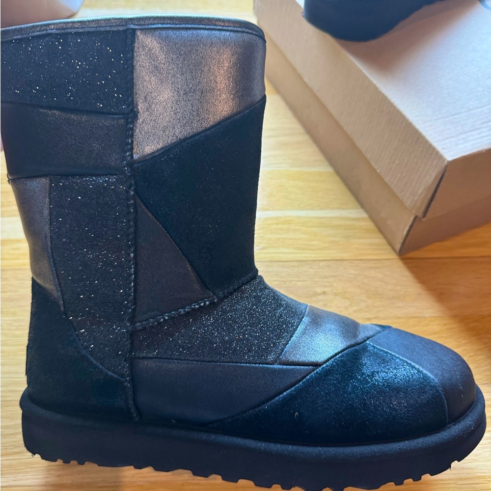 AUTHENTIC UGG W CLASSIC GLITTER PATCHWORK